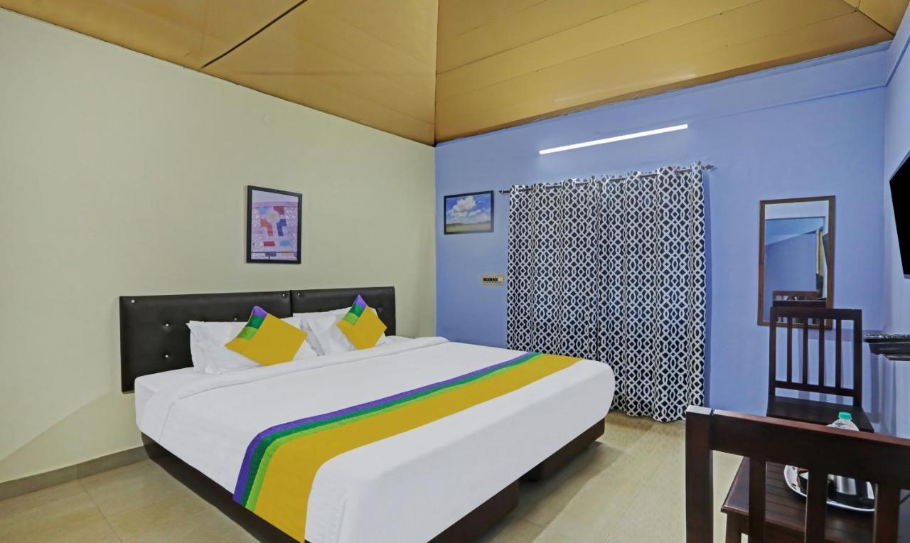Hotel Allaranda Homestay マディケーリ エクステリア 写真