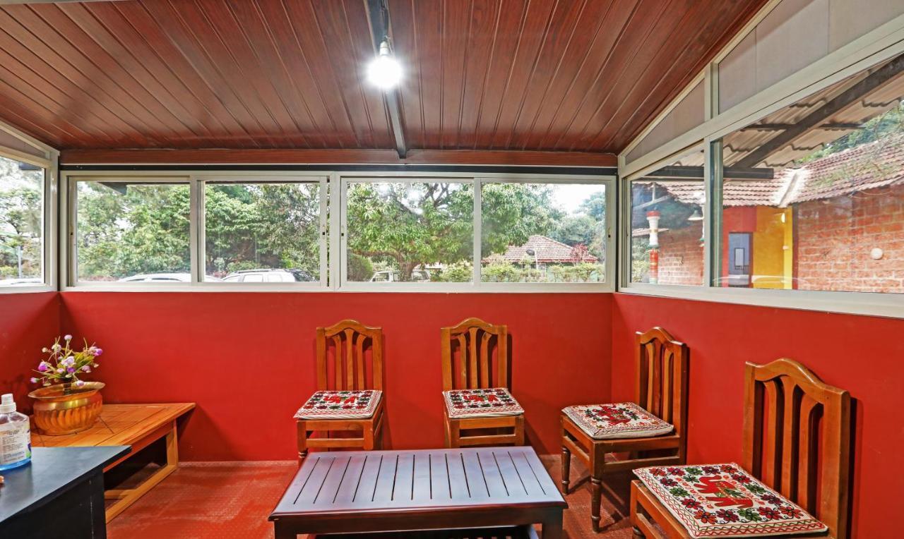 Hotel Allaranda Homestay マディケーリ エクステリア 写真